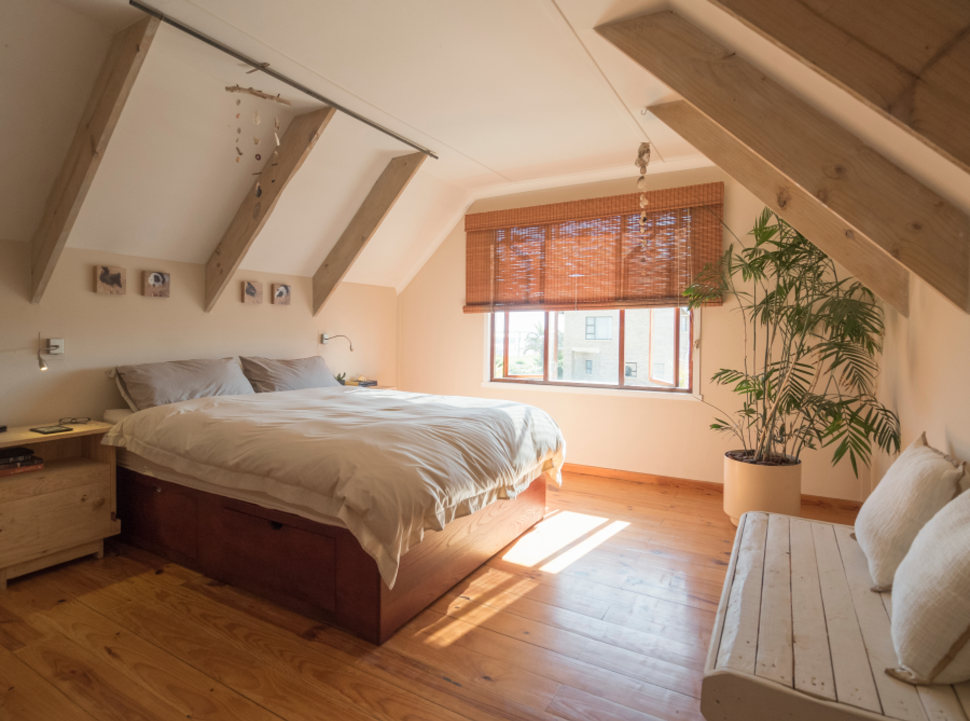 Airbnb Banner